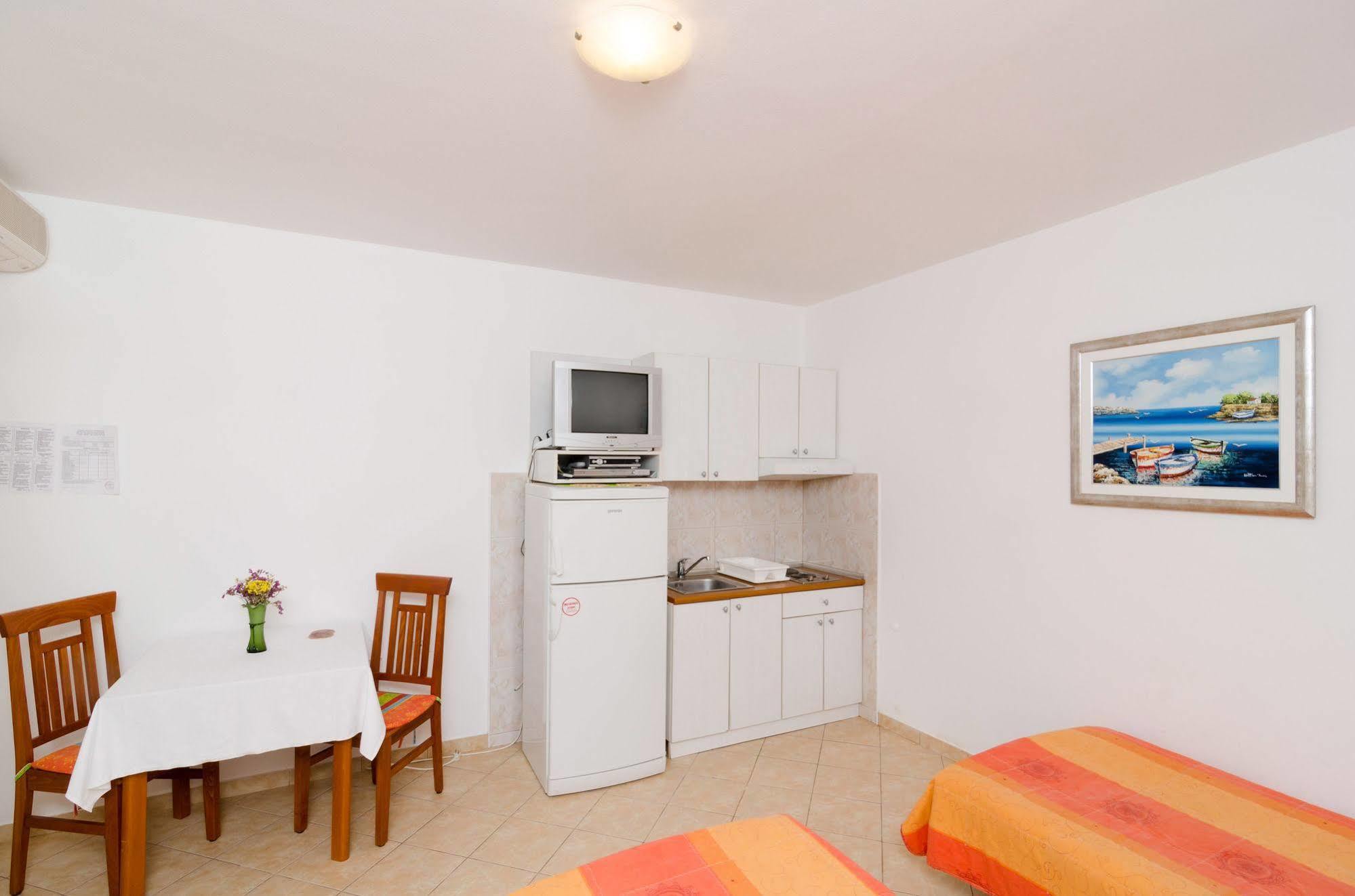 Apartments Kusalo Ντουμπρόβνικ Εξωτερικό φωτογραφία